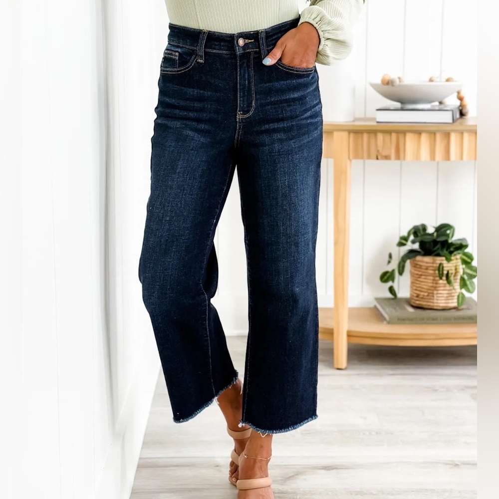 Judy Blue wide leg jeans NWT